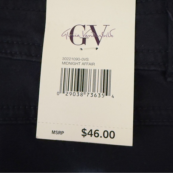 NEW Gloria Vanderbilt Women's Black Capris Size 8 ~ Perfect - Picture 5 of 13
